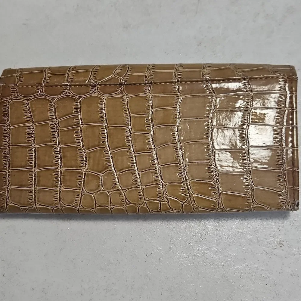 The Metropolitan Tan Crocodile-Embossed Women's Clutch